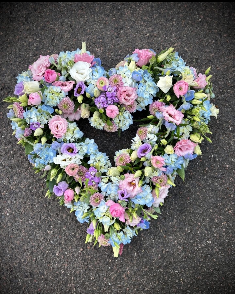 Loose Open Heart